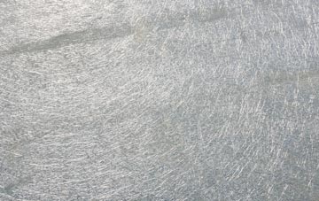 Halstock laminate fibreglass or shingles?